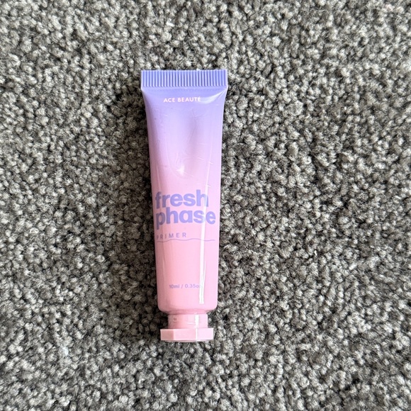ACE BEAUTÉ
Fresh Phase Primer
Deluxe mini - Picture 3 of 6